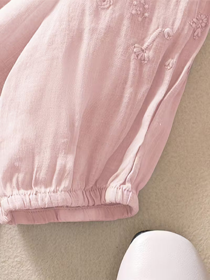 Éléna™ — Blouse brodée élégante en lin mélangé