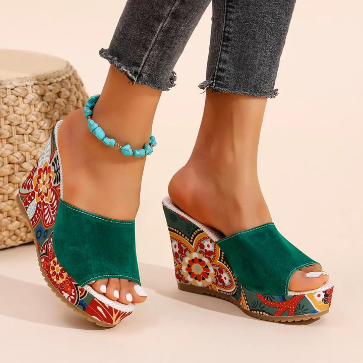 Joelle™ — Mules sculpturales à talon fleuri