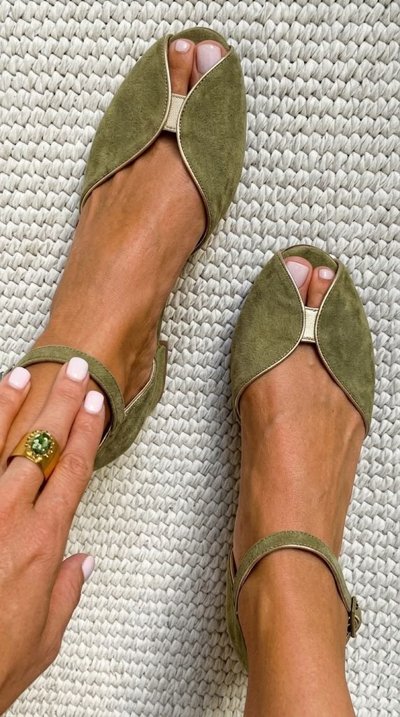 Olivia | Sandales Vert Sauge Élégantes