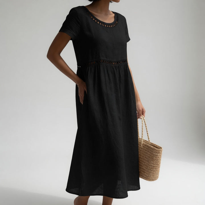 Claire | Robe Brodée Élégante