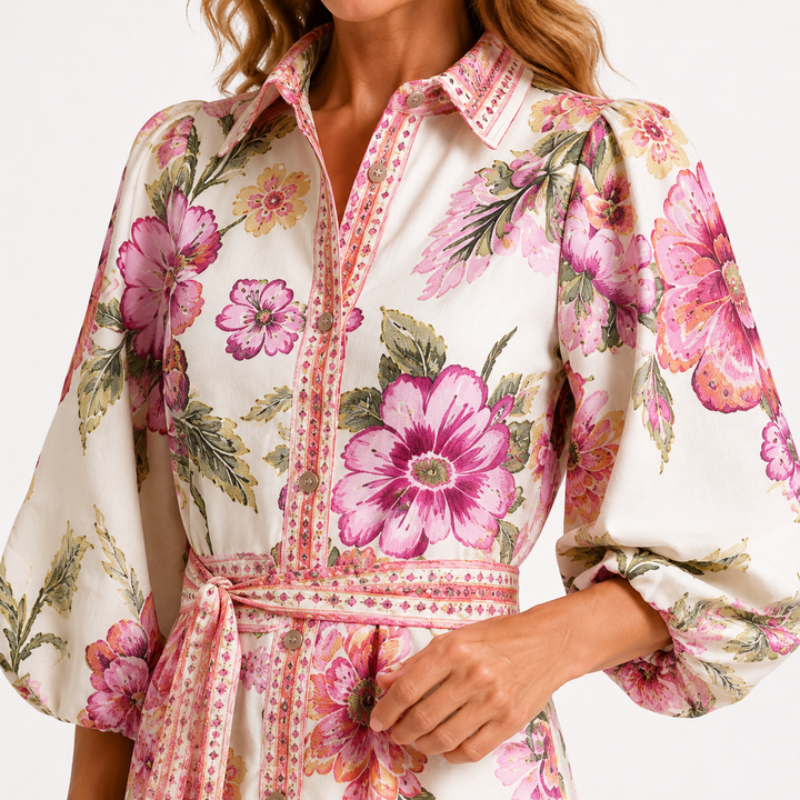 Chantal – Robe chemise fleurie à taille ceinturée