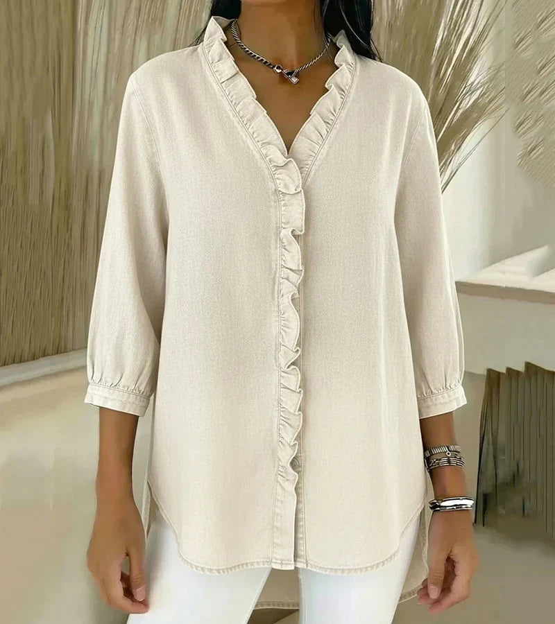 Clémence™ — Blouse fluide col V volanté