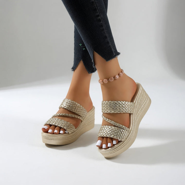 Tresseline™ — Mule compensée tressée colorée légèreté estivale