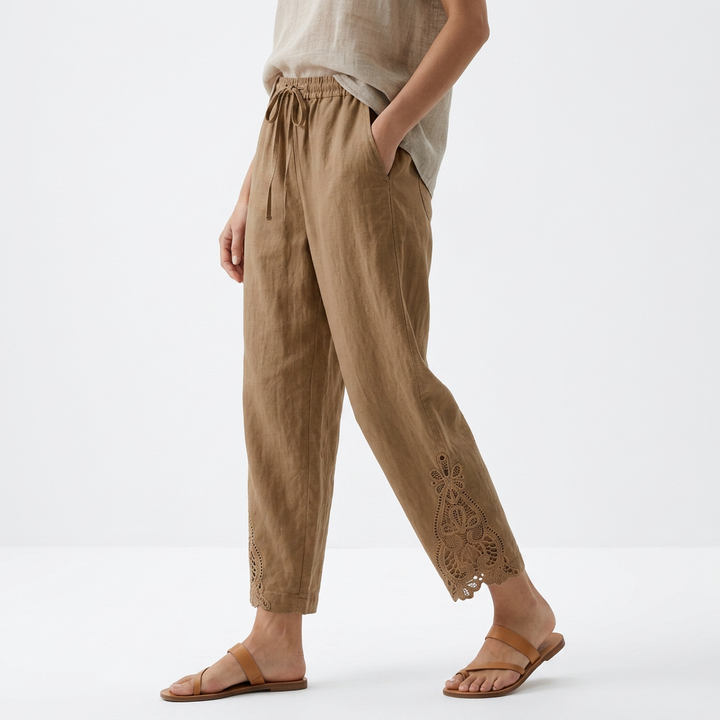Perrine™ — Pantalon large cropped ourlet dentelle élégance urbaine estivale