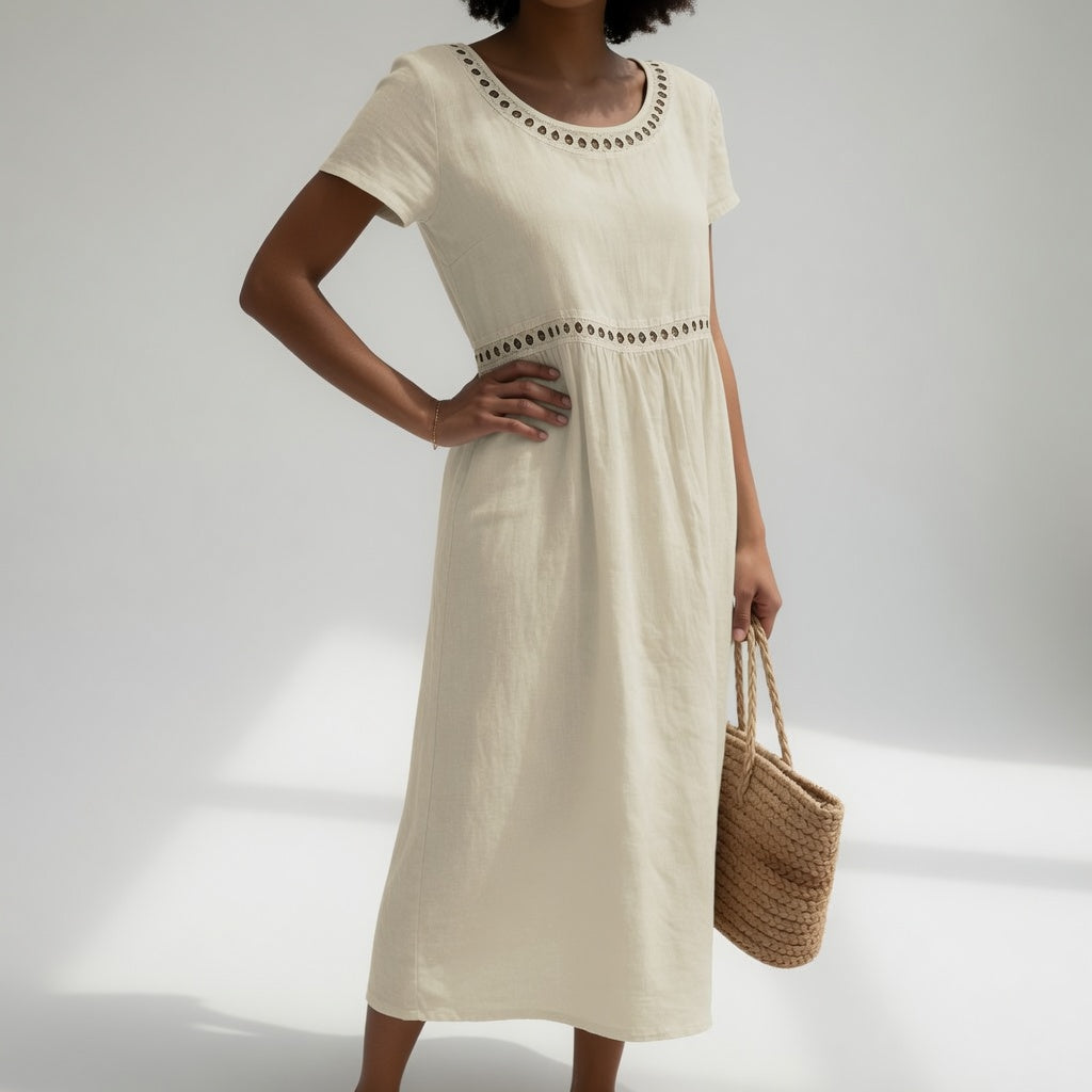 Claire | Robe Brodée Élégante