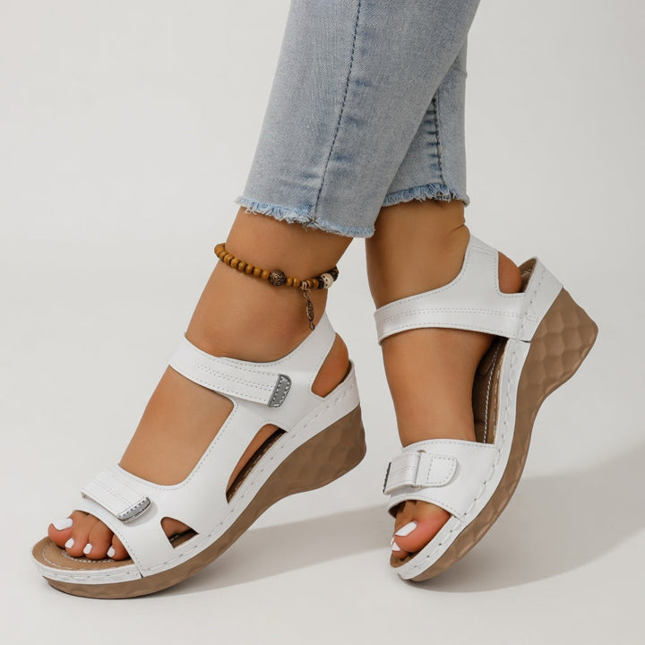 Isaure™ – Wedge estival, légèreté colorée