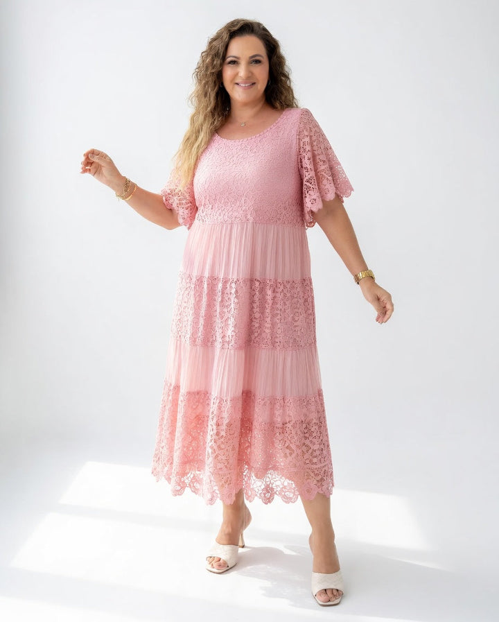 Clarisse™ — Robe midi élégante à dentelle délicate